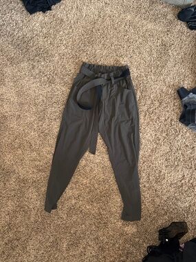Athleta Olive Joggers with Adjustable Web Belt